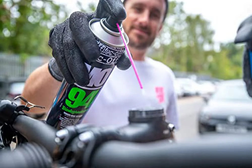 Bike and Bike Clean, Electric Bike Chain & Lube for Lube Kit Kit Maintenance - Kit, Bike Bikes Protect Muc-Off eBike - Cleaning Wash Includes
