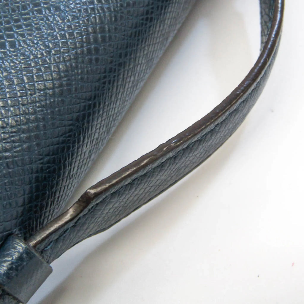 M64019 Men's Leather Taiga Wallet Long Taiga Zippy Blue Vuitton Louis Navy (bi-fold) XL Pre-Owned (Good)