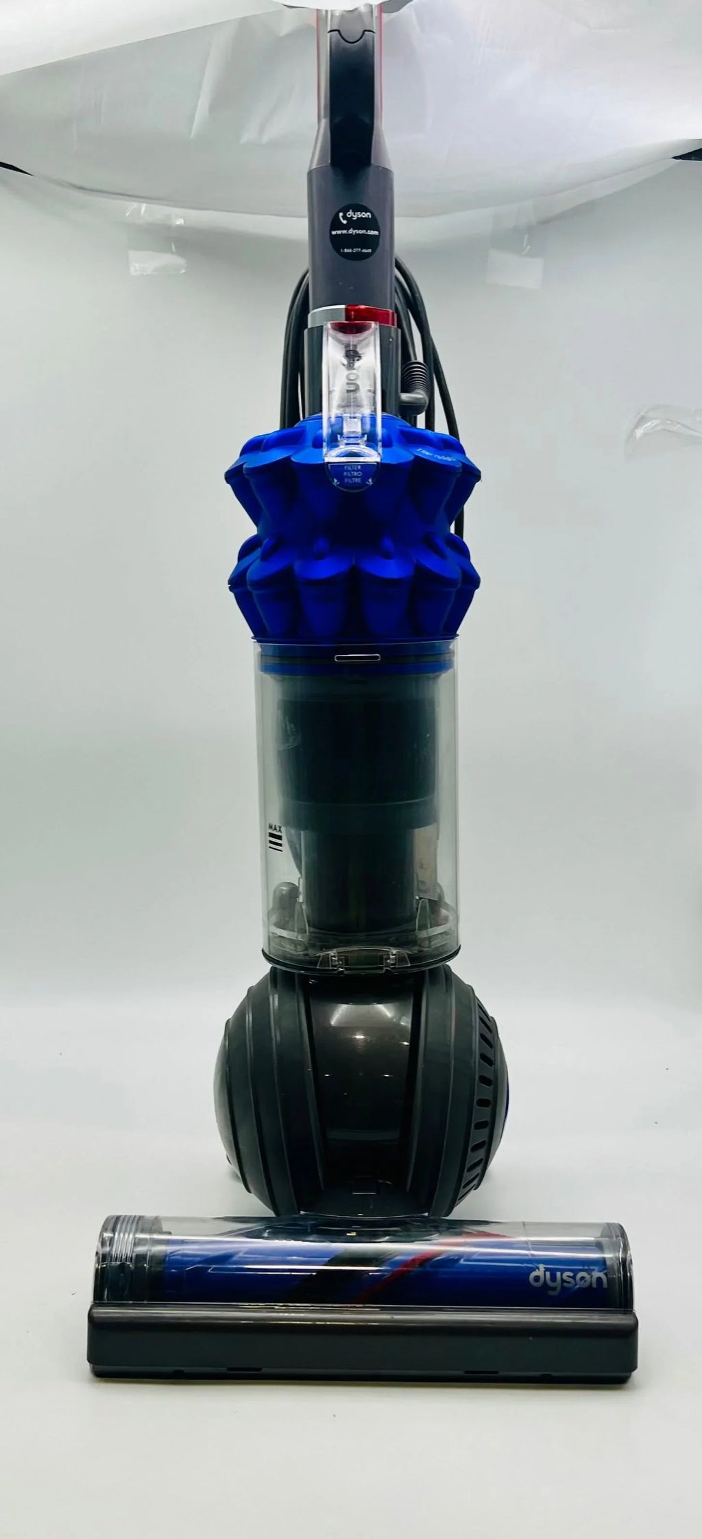 DC50 Vacuum Box Dyson 209456-02 Open Upright Iron/Blue Allergy Ball Compact