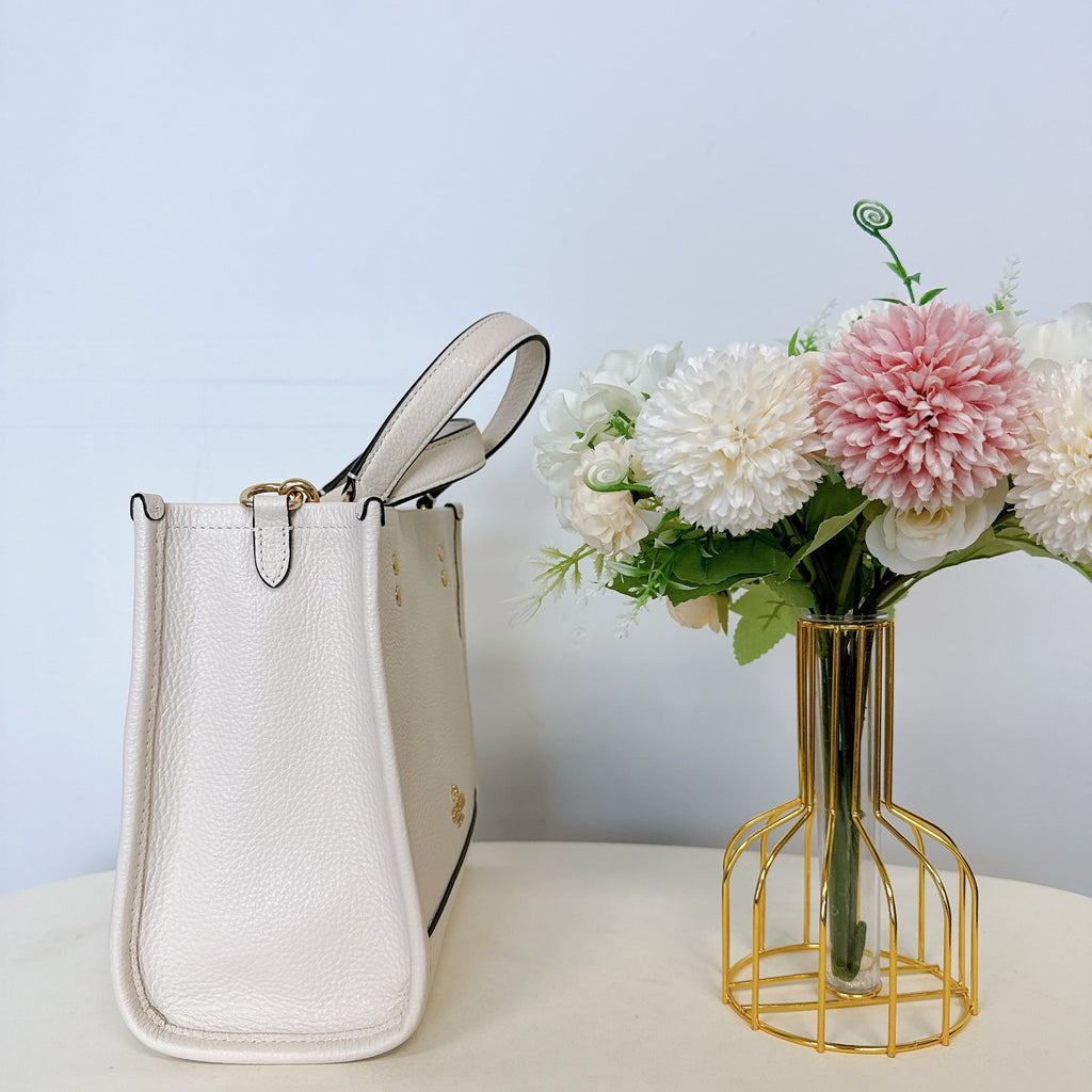 Tote Dempsey IN 22 Chalk CO971 Coach
