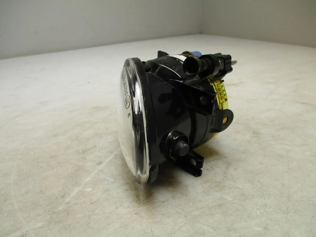 Sprinter Fog Bumper Pre-Owned RH Mercedes Mounted Light (Good) 2023 OEM Passenger