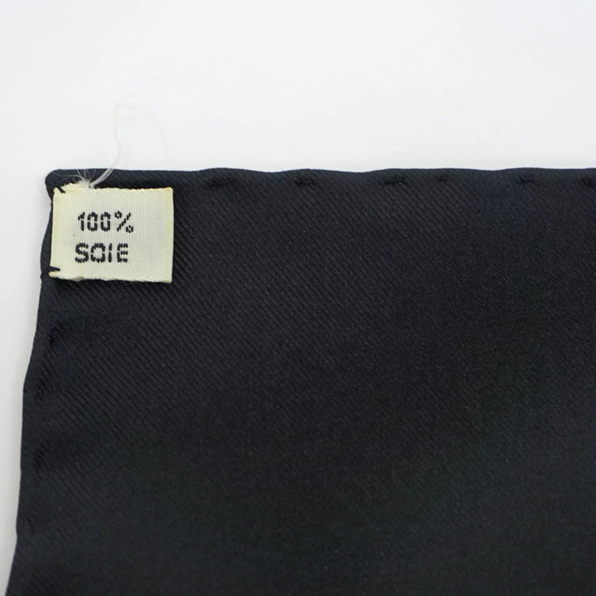 H.d'ORiGNY x Eperon Golden Black Spur 90 (Good) HERMES Hermes d'or Muffler Scarf Yellow Pellier Carre Pre-Owned