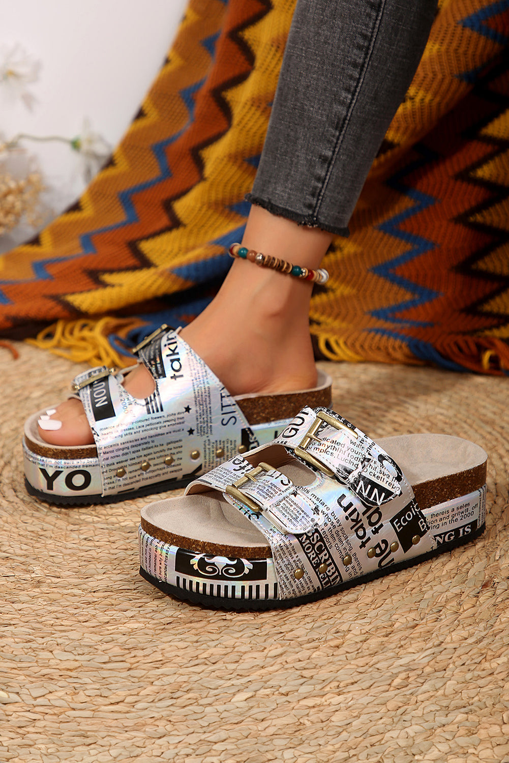 Slippers Dual Stud Platform Buckle Leathered White