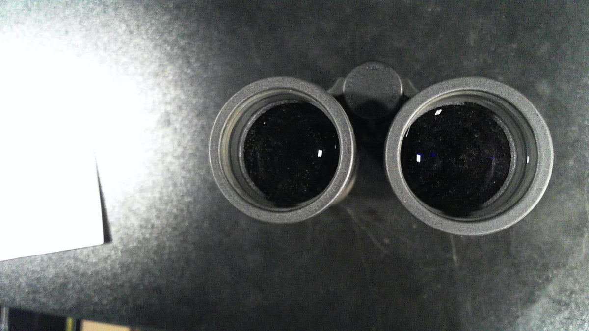 AquaDura 10x42 Leica Binoculars Lens Plus HD Coating, Black With Ultravid