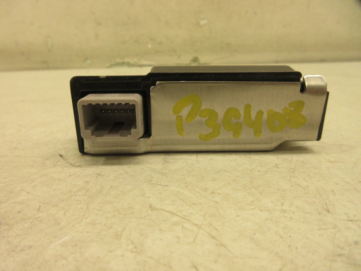 Mounted Toyota Prius 17-20 Windshield LKQ Departure Camera Warning (Good) OEM Lane Pre-Owned